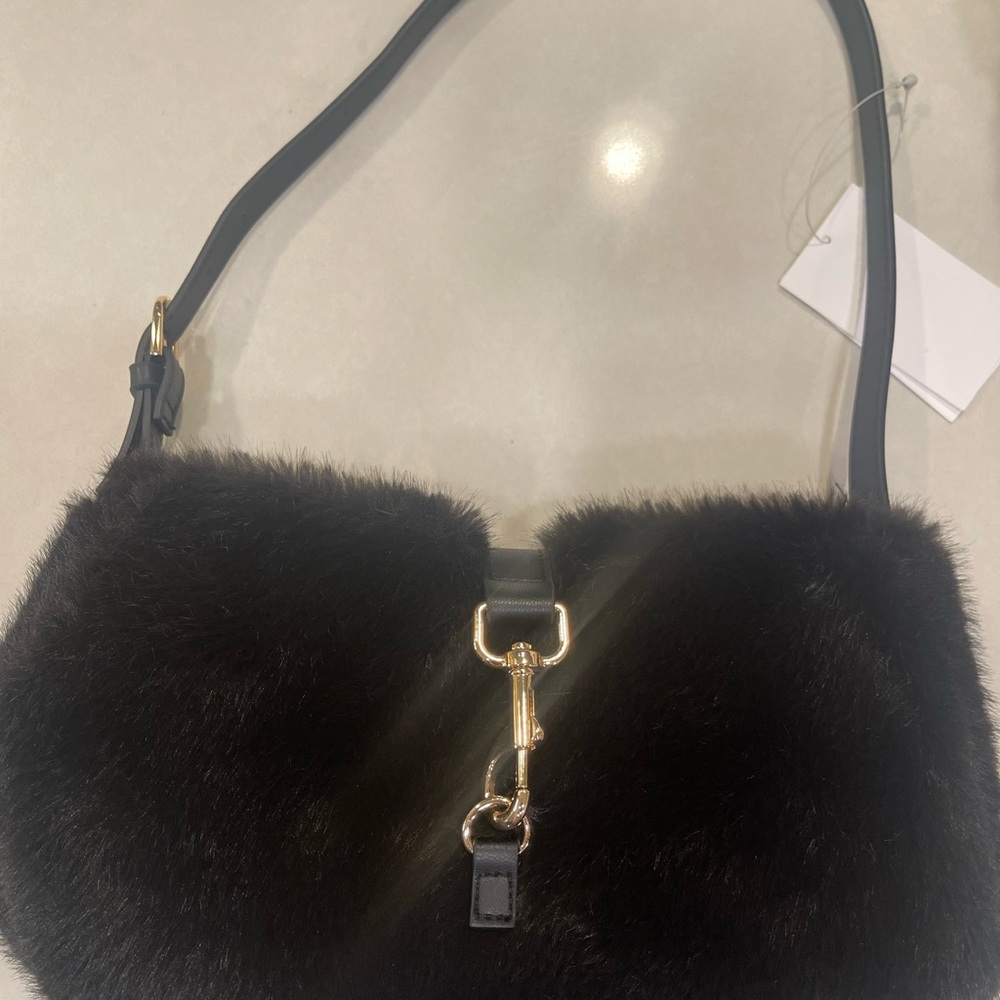 FLUFFY SHOULDER BAG - Picture 5 of 6